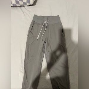 Brand new lululemon joggers